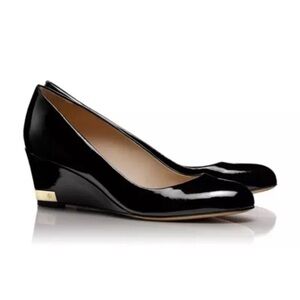 Tory Burch Black Patent Leather Astoria Wedge size 9.5